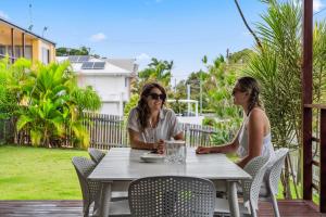 Hosté ubytování Tooway Beach House Walk to beach & Pet-friendly + 31 fotografií