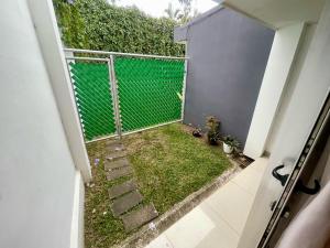 Κήπος έξω από το Habitación privada en Vía del Mar