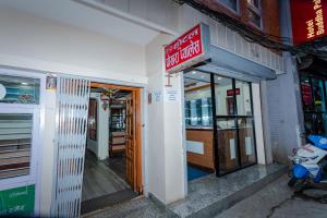 Mynd úr myndasafni af OYO 811 Hotel New Pokhara Palace í Kathmandu