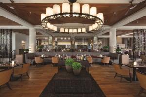 Restaurace v ubytování Hyatt Regency Guam