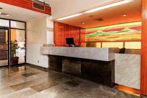 Ο χώρος του λόμπι ή της ρεσεψιόν στο OYO Hotel Hidalgo