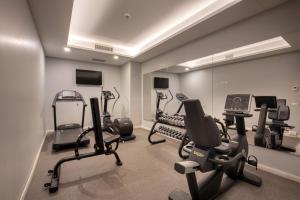 Fitness centrum a/nebo fitness zařízení v ubytování Hotel St Martin by OMNIA hotels