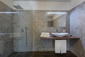 Bany a Pace 1954 Hotel