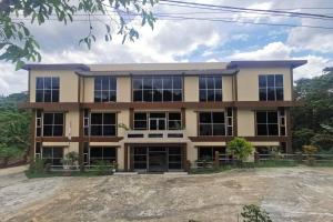 an image of a building at Hotel O Majest in Nyerakat