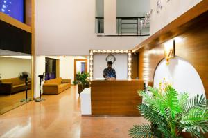 Μια τηλεόραση ή/και κέντρο ψυχαγωγίας στο Hotel O Shivprabha