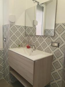 Ένα μπάνιο στο Pedrissa Guest House