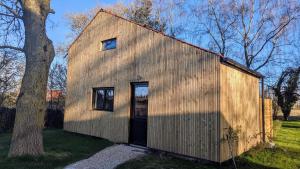 Budova, kde se prázdninový dům nachází