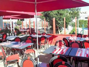Restaurace v ubytování Hotel ibis Narbonne