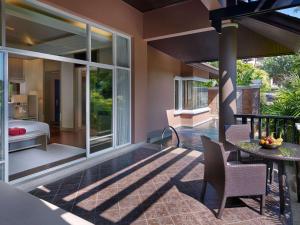 Pullman Phuket Panwa Beach Resort的休息区