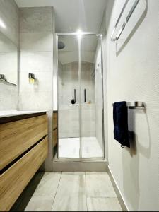 Koupelna v ubytování Schmoutzi & Schatzi - Au cœur de la ville + 15 fotografií