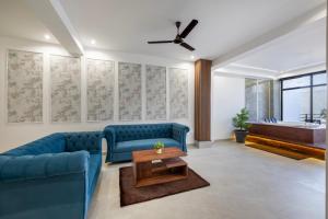 Posezení v ubytování Kasauli Skylline I 2 BHK With Jacuzzi