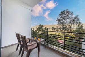 Balkón nebo terasa v ubytování Kasauli Skylline I 2 BHK With Jacuzzi