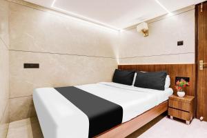 Gallery image of Hotel O Woodland in Mumbai