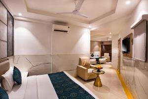 Posezení v ubytování Hotel DELHI 37 by STAR GROUP