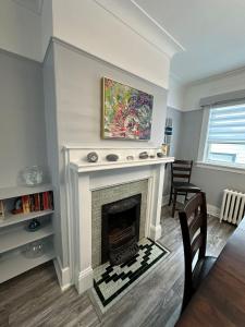 Ảnh trong thư viện ảnh của Historic 1942 Boathouse HarborViews DT St John's ở St. John's