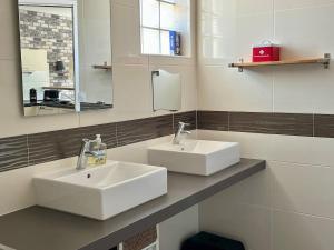 Et badeværelse på Superbe duplex - terrasse ensoleillée, 300m plage + 35 billeder