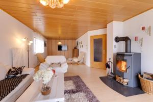 Μια τηλεόραση ή/και κέντρο ψυχαγωγίας στο Ferienhaus zur Thusstrasse