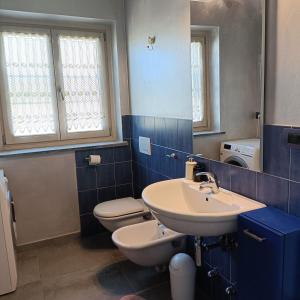 Koupelna v ubytování Casetta Rosatea