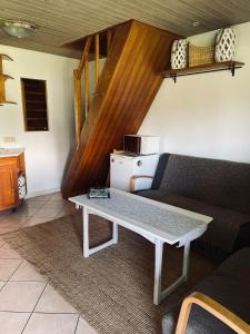 Fotografie z fotogalerie ubytování EZERI - weekend home with sauna and tub v destinaci Augšlīgatne