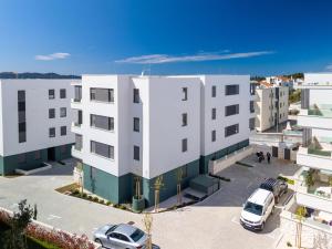 Το κτήριο όπου στεγάζεται  το διαμέρισμα