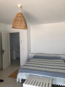 Gallery image of La Maison du Pêcheur Villa et Studio pied dans l'eau in Banī ‘Aţāʼ