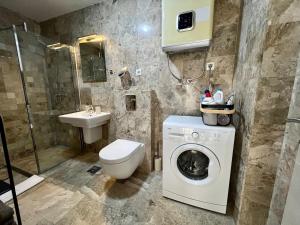 Imagen de la galería de Salt & Stone Apartment, en Sveti Stefan