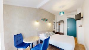 Кровать или кровати в номере Hotel Solara