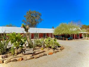 Zahrada ubytování Joshua Tree Ranch House Motel - Downtown - Room #1