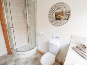Bilik mandi di Oak Cottage +15 gambar