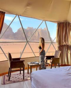 Pemandangan gunung umum atau pemandangan gunung yang diambil dari resort
