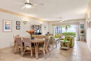 Et opholdsområde på Mistle Cove 102