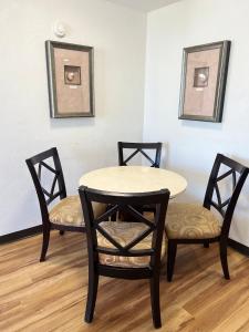 Imagen de la galería de Flamingo Inn Beachfront - Daytona Beach, en Daytona Beach