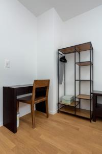 Postel nebo postele na pokoji v ubytování KAYA Zurich Apartment 1B - Deluxe 2BR Downtown Apt