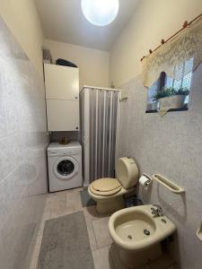 Koupelna v ubytování La casa di Giulia + 11 fotografií