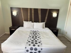 Letto o letti in una camera di Hotel 191 - Moab