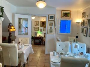 Photo de la galerie de l'établissement The Gallery B&B, the Glen, Kinsale ,County Cork, à Kinsale