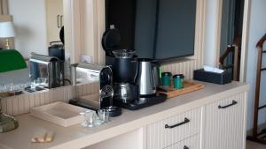 Köök või kööginurk majutusasutuses Datca Suites Luxury Boutuiqe Hotel