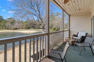 Foto dalla galleria di True Blue Golf Escape 2 Bdrm 2 Bath a Pawleys Island