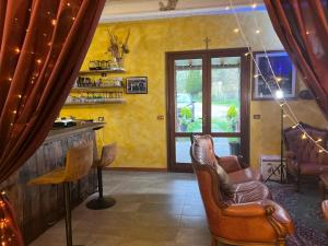 Un lugar para sentarse en Raggiale B&B