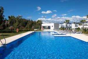 Basen w obiekcie Modern 3 bedroom apartment in Mijas Costa - Vitta Nature lub w pobliżu
