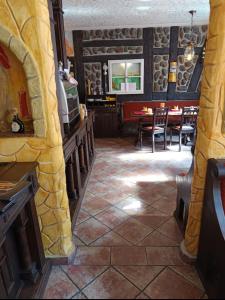 Restaurace v ubytování Pizzeria & Pension ETNA