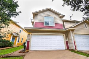 Budova, kde se prázdninový dům nachází