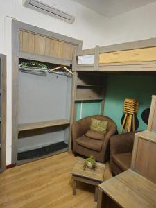 Posezení v ubytování Trina Cozy Suites