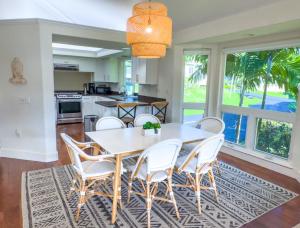 Kolam renang di atau dekat dengan Villas of Kamali'i Mountain Waterfall Views +22 gambar