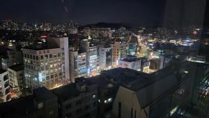 首尔景观或在公寓看到的城市景观