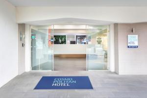 Vstupní hala nebo recepce v ubytování Cosmopolitan Hotel and Apartments