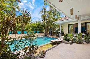 an image of a swimming pool in a house at villa lavanya in Bophut 