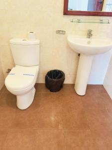 Koupelna v ubytování Ceyonra Evermist Residence + 19 fotografií