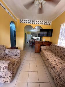 Χώρος καθιστικού στο Jimmys Cozy Corner