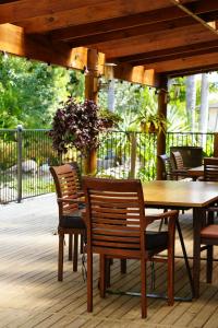 Vườn quanh Avalon Resort